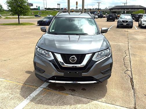 2020 Nissan Rogue S