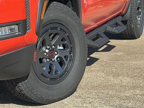 2026 Nissan Frontier PRO-X