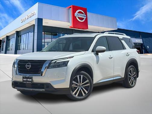 2025 Nissan Pathfinder Platinum FWD