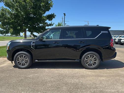 2025 Nissan Armada SL 2WD