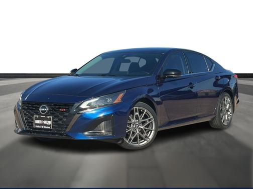 2023 Nissan Altima SR VC-Turbo FWD