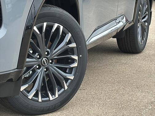 2025 Nissan Rogue Platinum