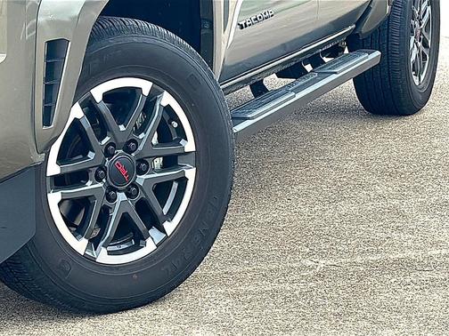 Bronze Oxide 2024 Toyota Tacoma TRD Sport