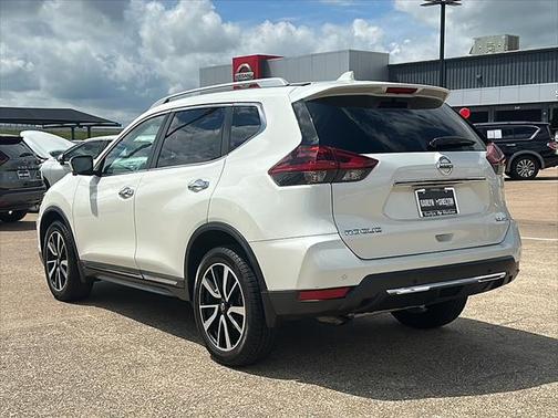 2020 Nissan Rogue SL