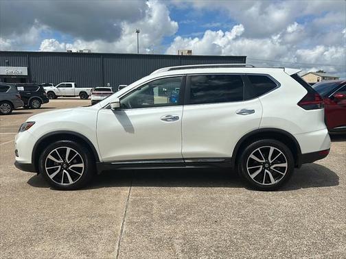 2020 Nissan Rogue SL