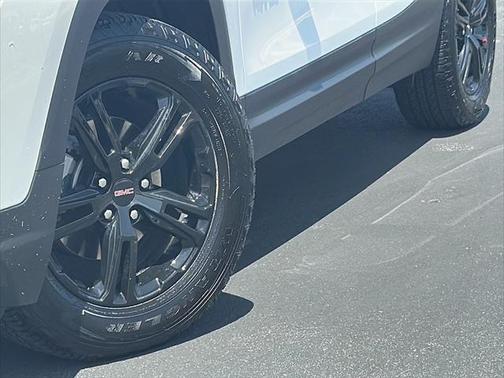 2024 GMC Terrain AWD AT4