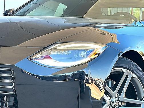 Black Diamond Pearl 2026 Nissan Z Sport