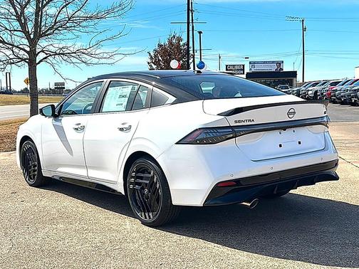 2026 Nissan Sentra SR