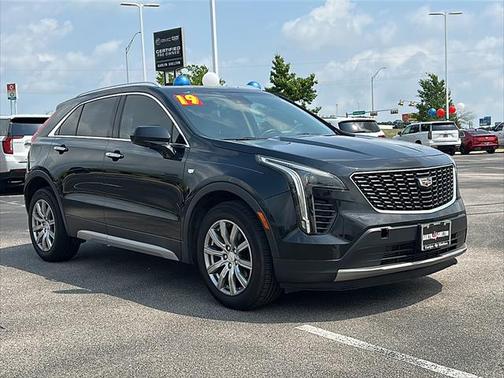 2019 Cadillac XT4 Premium Luxury