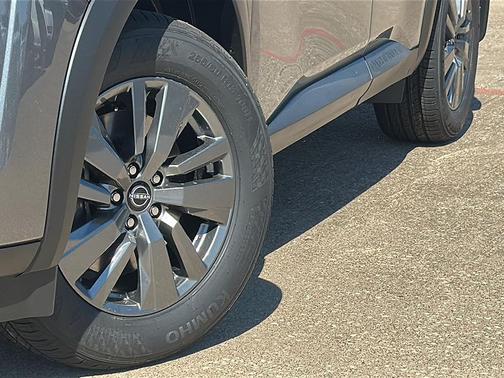 2025 Nissan Pathfinder SV FWD