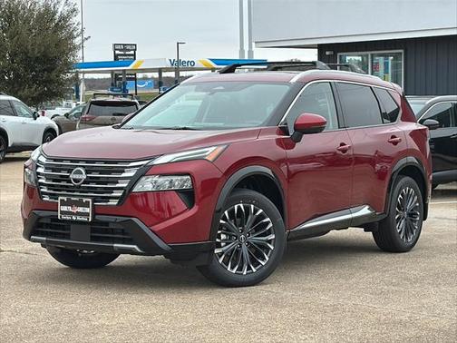 2025 Nissan Rogue Platinum