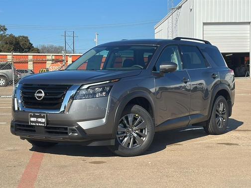 2025 Nissan Pathfinder SV FWD