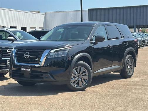 2025 Nissan Pathfinder S FWD