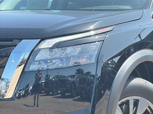 2025 Nissan Pathfinder S FWD