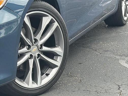 2024 Chevrolet Malibu FWD 2LT