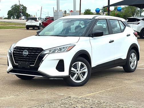 Fresh Powder 2025 Nissan Kicks S