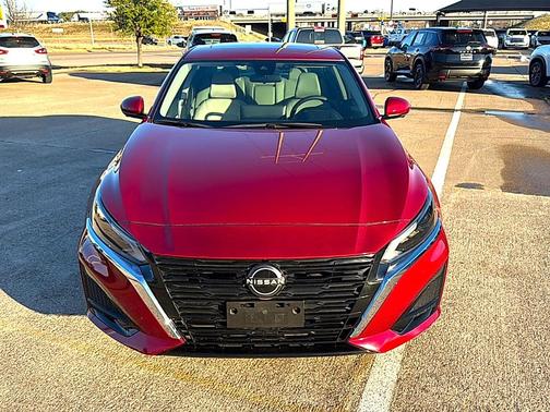 2024 Nissan Altima 2.5 SL