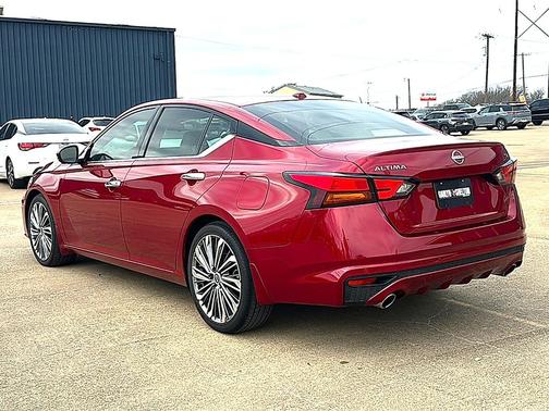 2024 Nissan Altima 2.5 SL