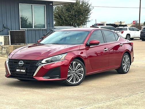 2024 Nissan Altima 2.5 SL