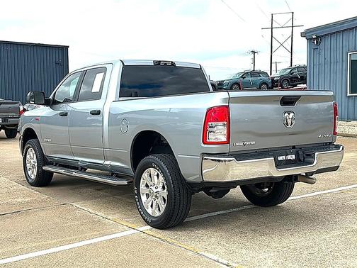 2022 RAM 2500 Lone Star Crew Cab 4x4 6'4' Box