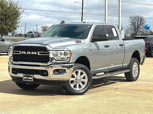 2022 RAM 2500 Lone Star Crew Cab 4x4 6'4' Box