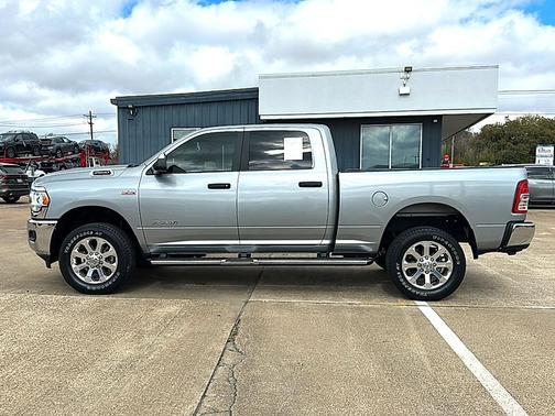 2022 RAM 2500 Lone Star Crew Cab 4x4 6'4' Box