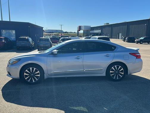 2017 Nissan Altima 2.5 SL