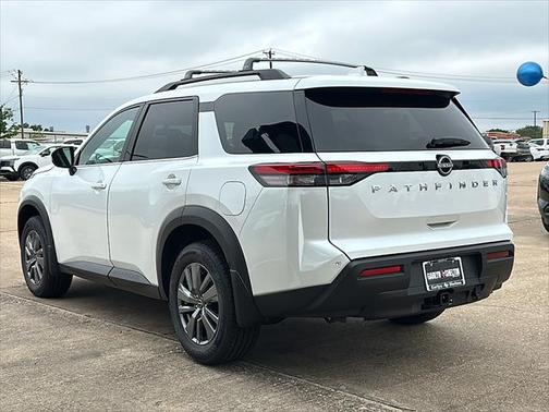 2025 Nissan Pathfinder SV FWD