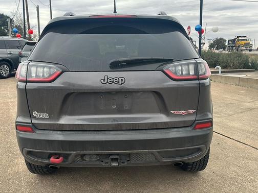 2022 Jeep Cherokee Trailhawk