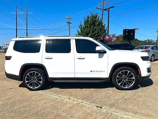 Bright White Clearcoat 2022 Jeep Wagoneer Series II 4x2