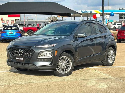 2021 Hyundai KONA SEL