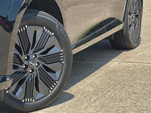 2025 Nissan Murano Platinum