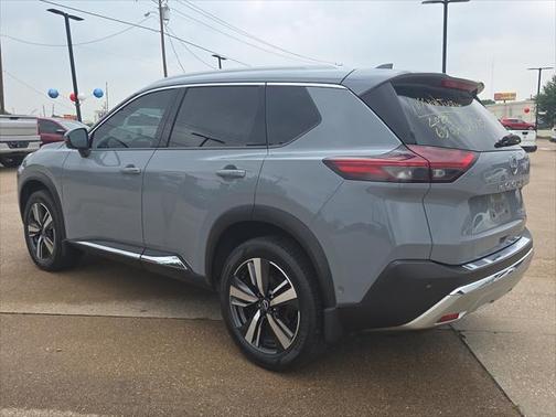 2022 Nissan Rogue Platinum