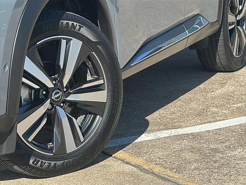 2022 Nissan Rogue Platinum