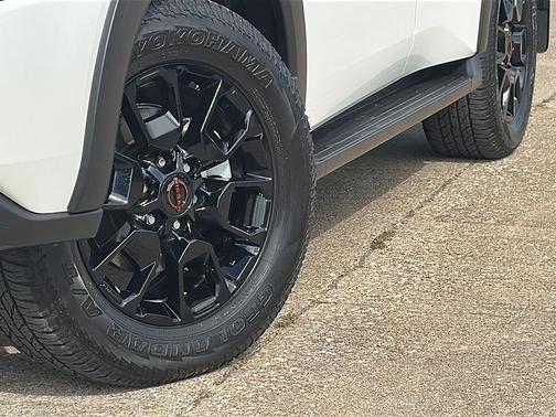 2025 Nissan Armada PRO-4X 4WD