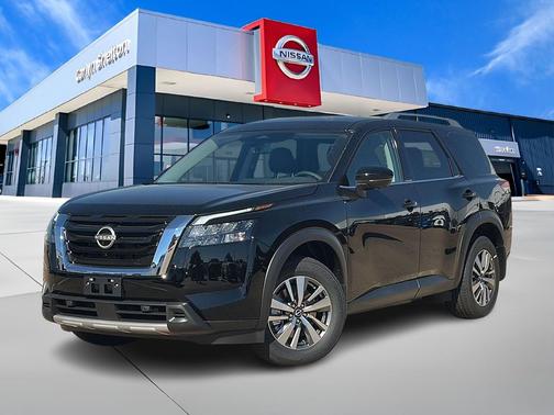 2025 Nissan Pathfinder SL FWD