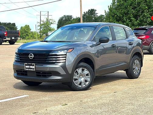Gun Metallic 2026 Nissan Kicks S