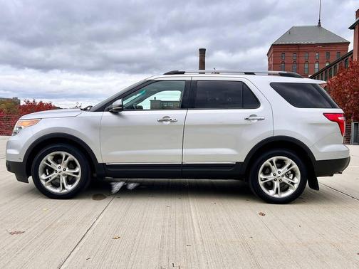 2012 Ford Explorer Limited