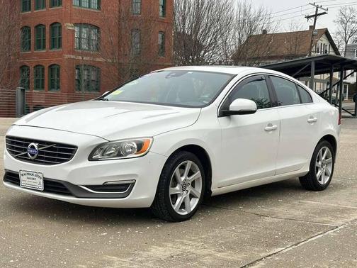 2015 Volvo S60 T5 Premier