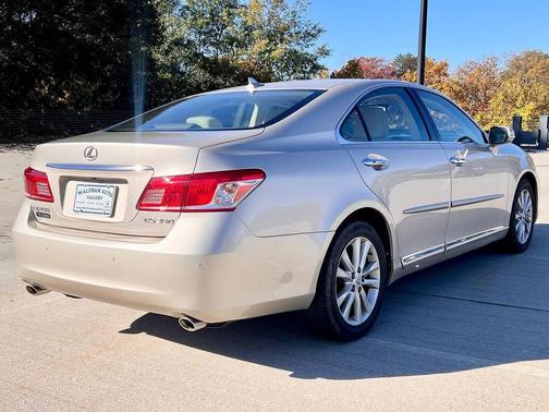 2010 Lexus ES 350 Base