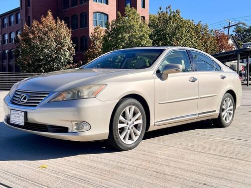 2010 Lexus ES 350 Base