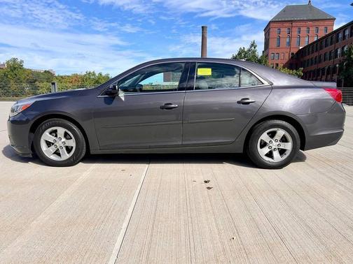 2013 Chevrolet Malibu 1LS