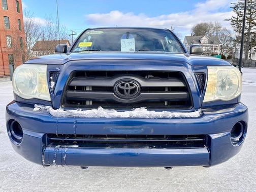 2005 Toyota Tacoma Base