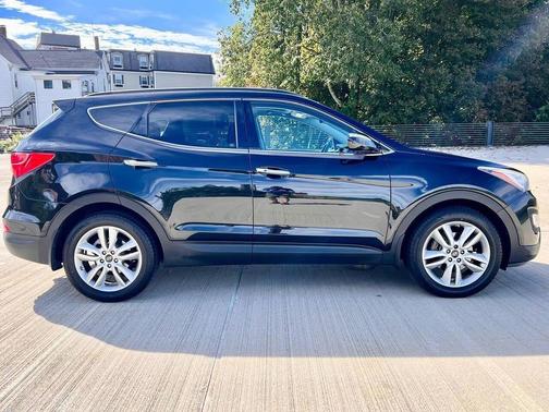 2016 Hyundai Santa Fe Sport 2.0L Turbo