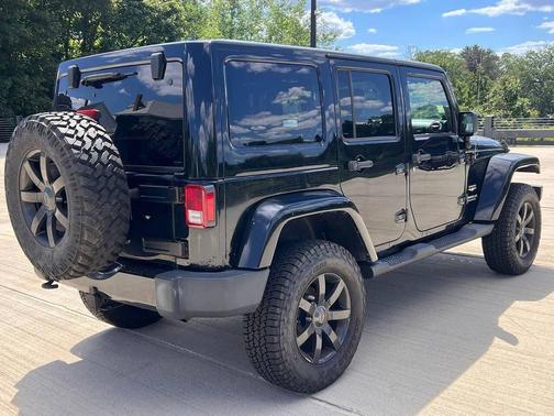 2012 Jeep Wrangler Unlimited Sahara