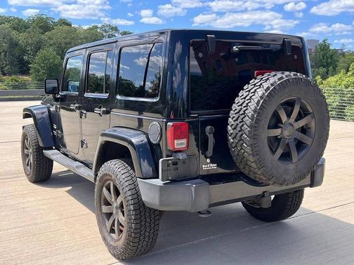 2012 Jeep Wrangler Unlimited Sahara