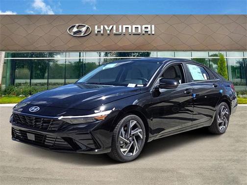 2025 Hyundai ELANTRA Limited