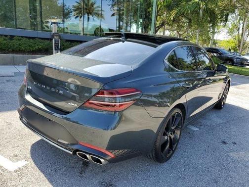 2023 Genesis G70 2.0T AWD