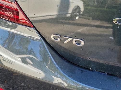 2023 Genesis G70 2.0T AWD