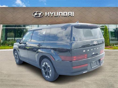2025 Hyundai SANTA FE SE